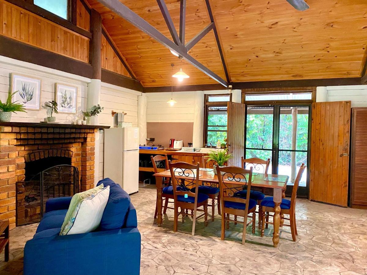 Ferns Hideaway Resort 바이필드 외부 사진